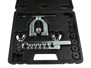 Przyrząd do zarabiania G02721