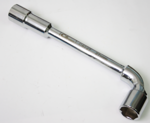 Corona Klucz nasadowy fajkowy typu L 24mm (C6724)