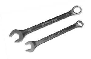 KLUCZ PŁ.-OCZK. 28MM